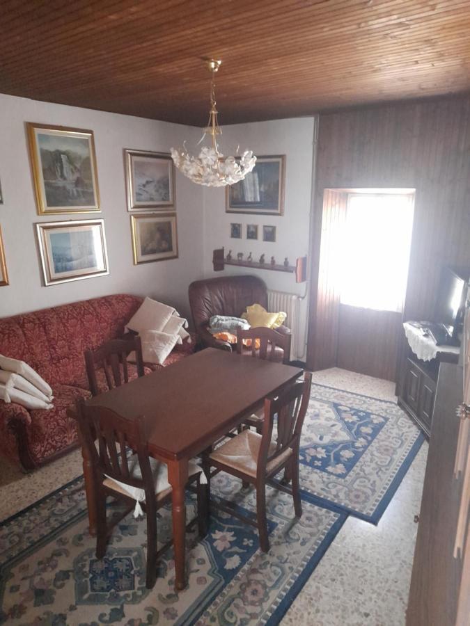 Nonna Anita Bed & Breakfast Castelveccana Екстериор снимка