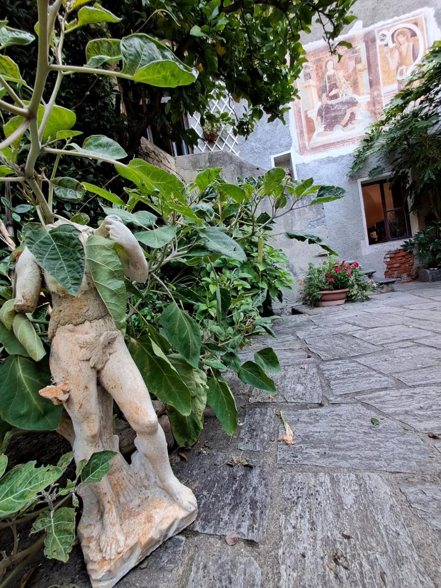 Nonna Anita Bed & Breakfast Castelveccana Екстериор снимка